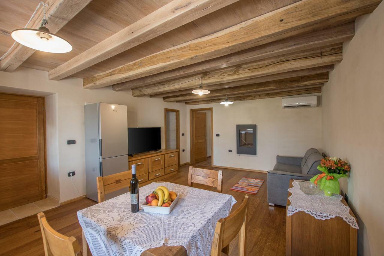 Lana House With Apartments Petrovija Εξωτερικό φωτογραφία