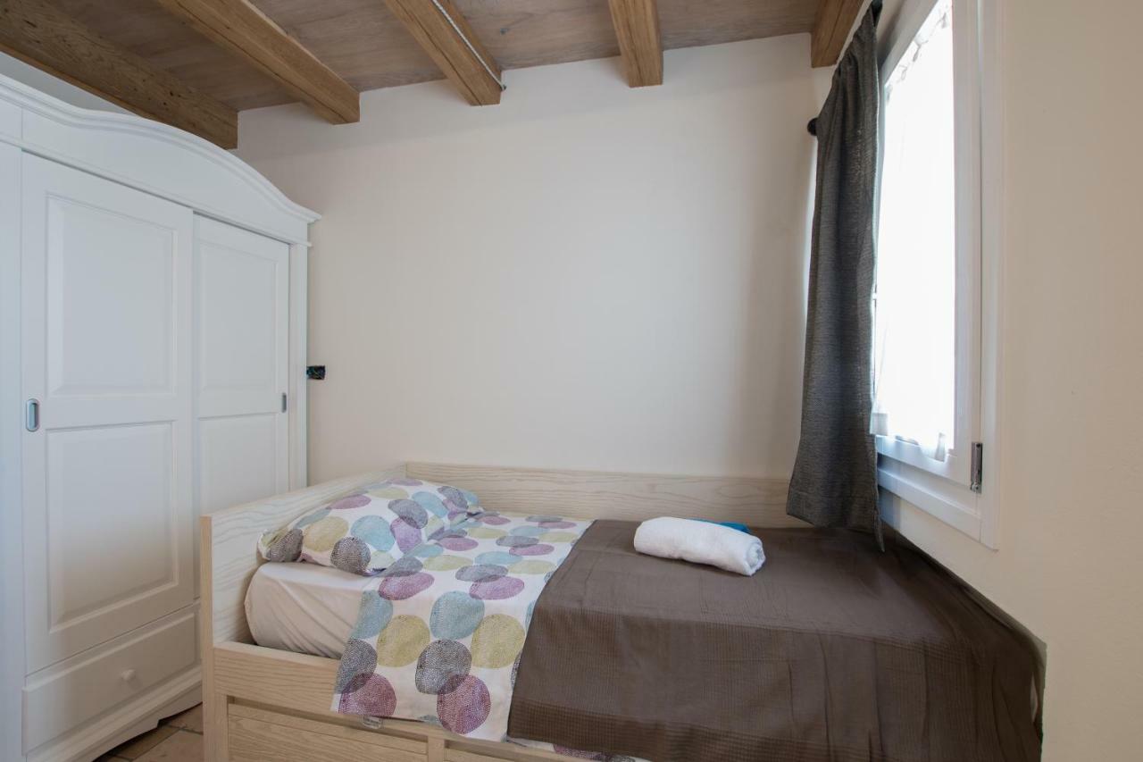 Lana House With Apartments Petrovija Εξωτερικό φωτογραφία