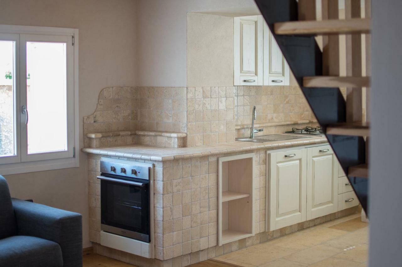 Lana House With Apartments Petrovija Εξωτερικό φωτογραφία