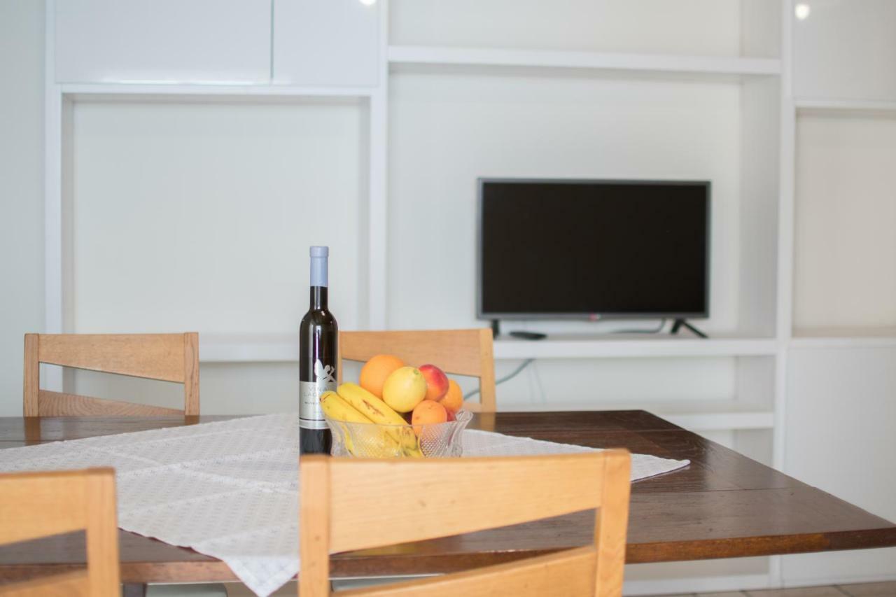 Lana House With Apartments Petrovija Εξωτερικό φωτογραφία