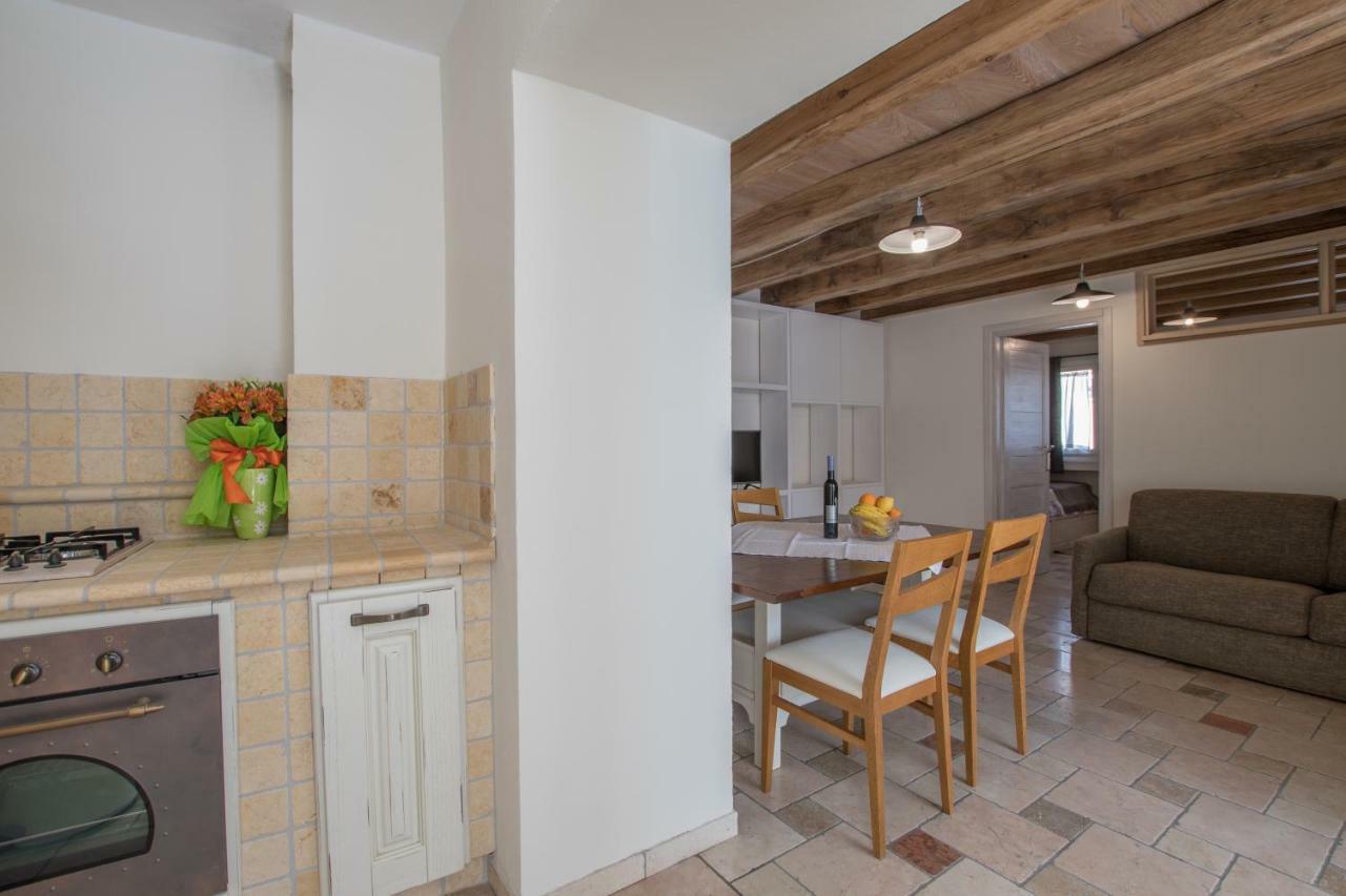 Lana House With Apartments Petrovija Εξωτερικό φωτογραφία